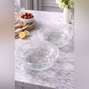 Set of 2 Vintage Arcoroc France Fleur Glass Bowls – 9” Clear Pressed Glass